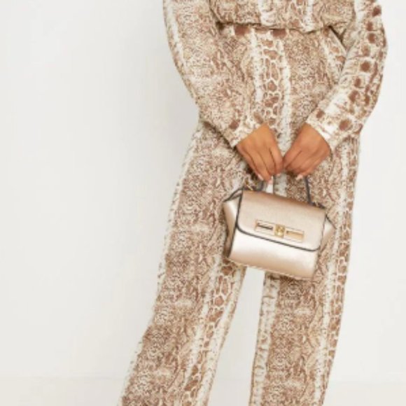 NWT - BROWN SNAKE PRINT WIDE LEG PANTS - Picture 2 of 10